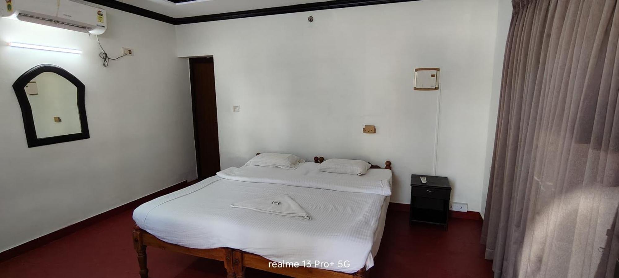 Alappuzha Palm Beach Resort, Alleppey מראה חיצוני תמונה