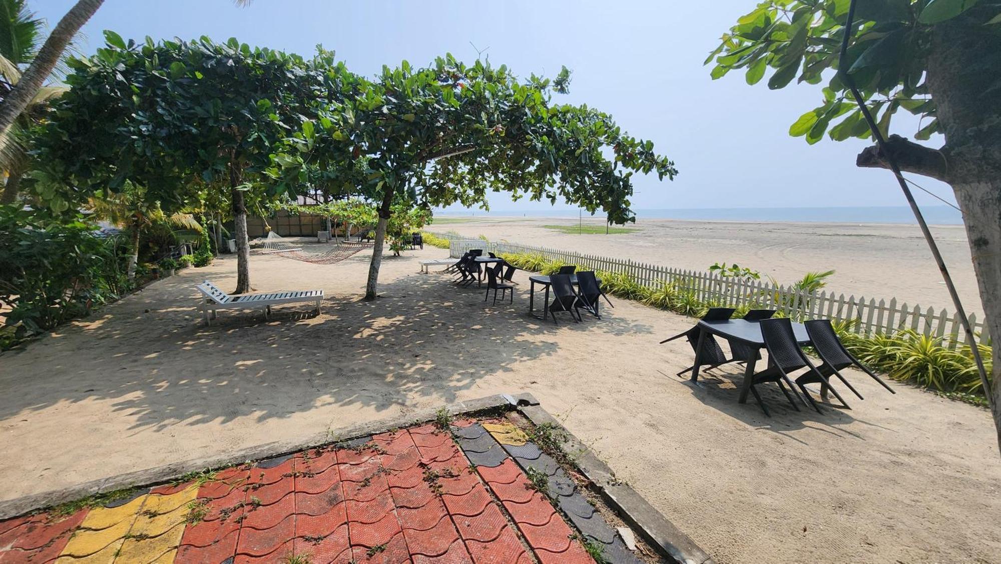 Alappuzha Palm Beach Resort, Alleppey מראה חיצוני תמונה